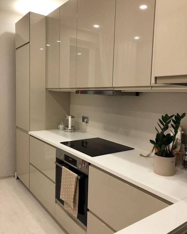 مطبخ ألومنيوم بجزيرة وسطية - تصميم فاخر للمساحات الكبيرة - مطابخ فاخرة الكويت